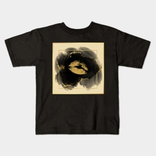 GOLDEN KISSES Kids T-Shirt